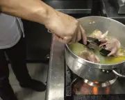 Preparar A Carne De Pombo (2)