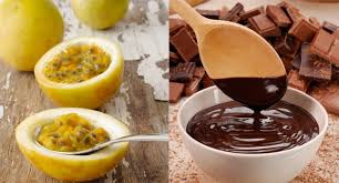 A combinação do doce do chocolate com o azedinho do maracujá é uma das mais saborosas