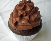 Cupcake de Chocolate com Cobertura de Brigadeiro (15)