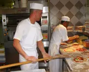 Como Fazer uma Pizza (3)