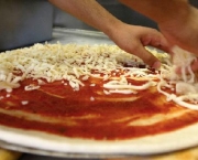 Como Fazer uma Pizza (9)