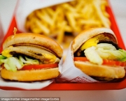 Como o Fast-Food Afeta a Vida das Pessoas (17)