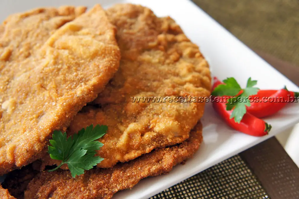 UM MODO DIFERENTE DE PREPARAR FIGADO BOVINO A MILANESA SUA FAMILIA VAI AMAR  