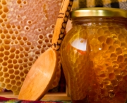 honey for fat reducing.jpg